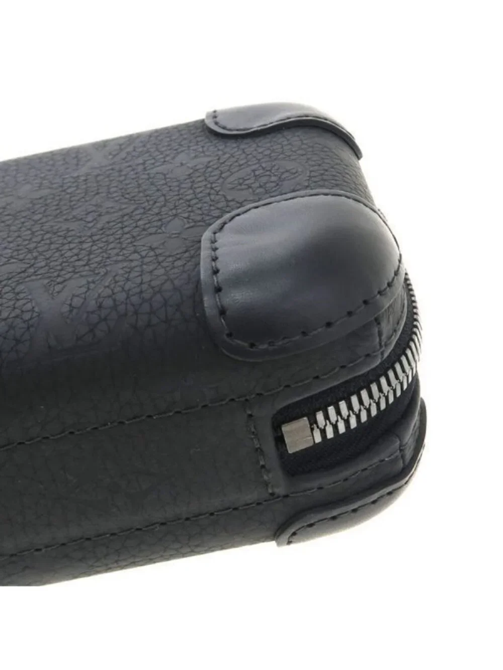 Louis Vuitton Horizon Clutch